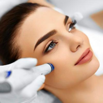 Liporadiologie Vinci: Radiofrecuencia facial fraccionada