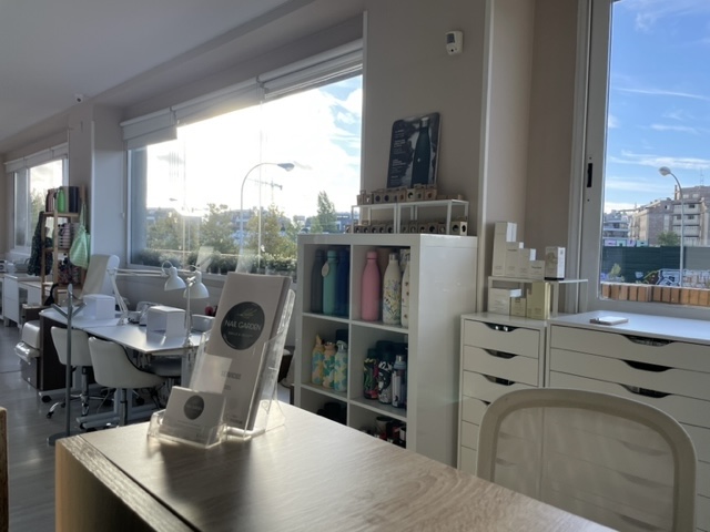 Contacta con Nail Garden