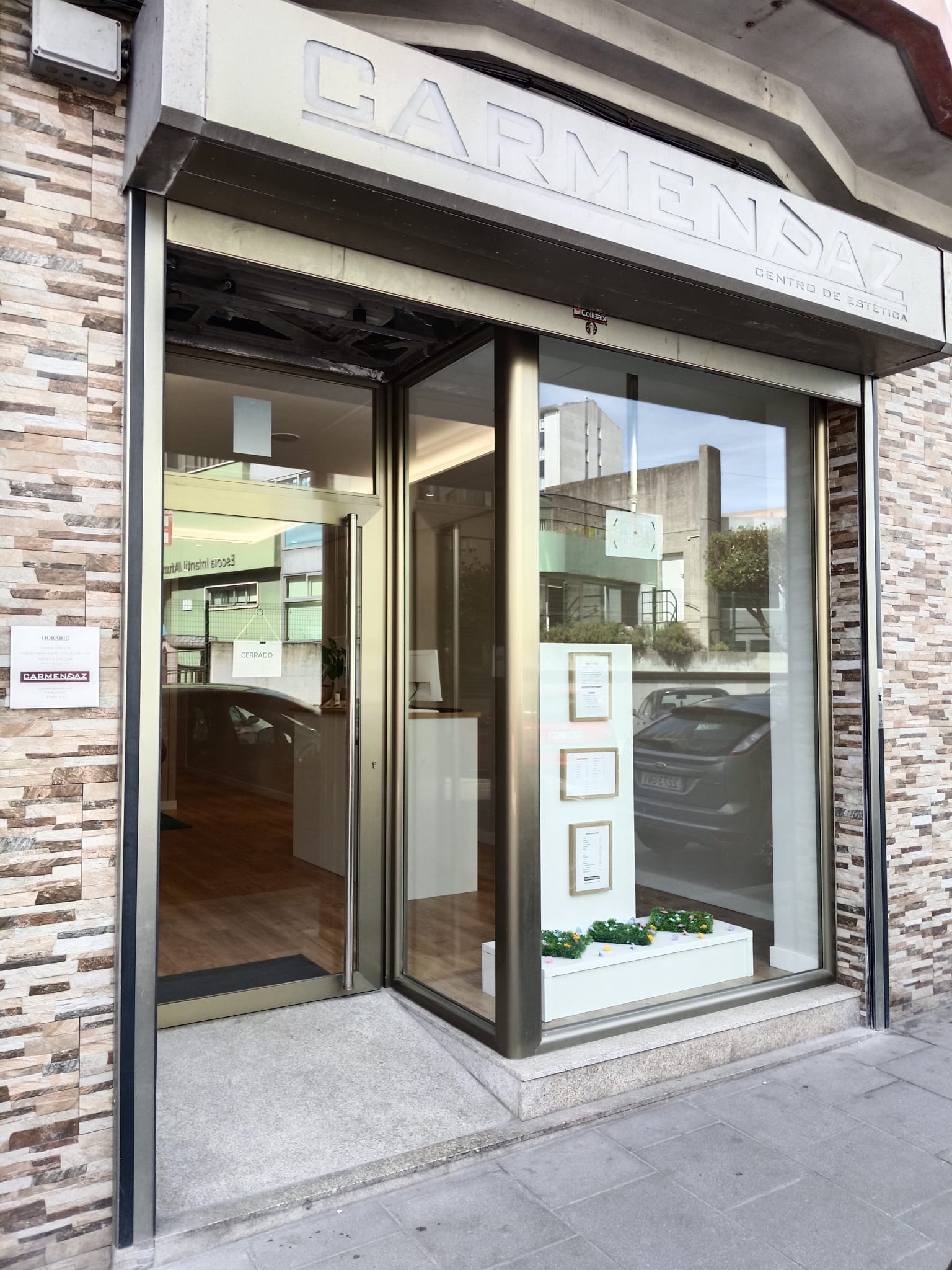 Contacta con Carmen Paz centro de estética