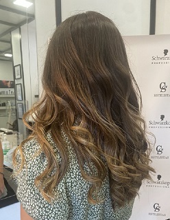 Ondas que enamoran, rubio que ilumina
