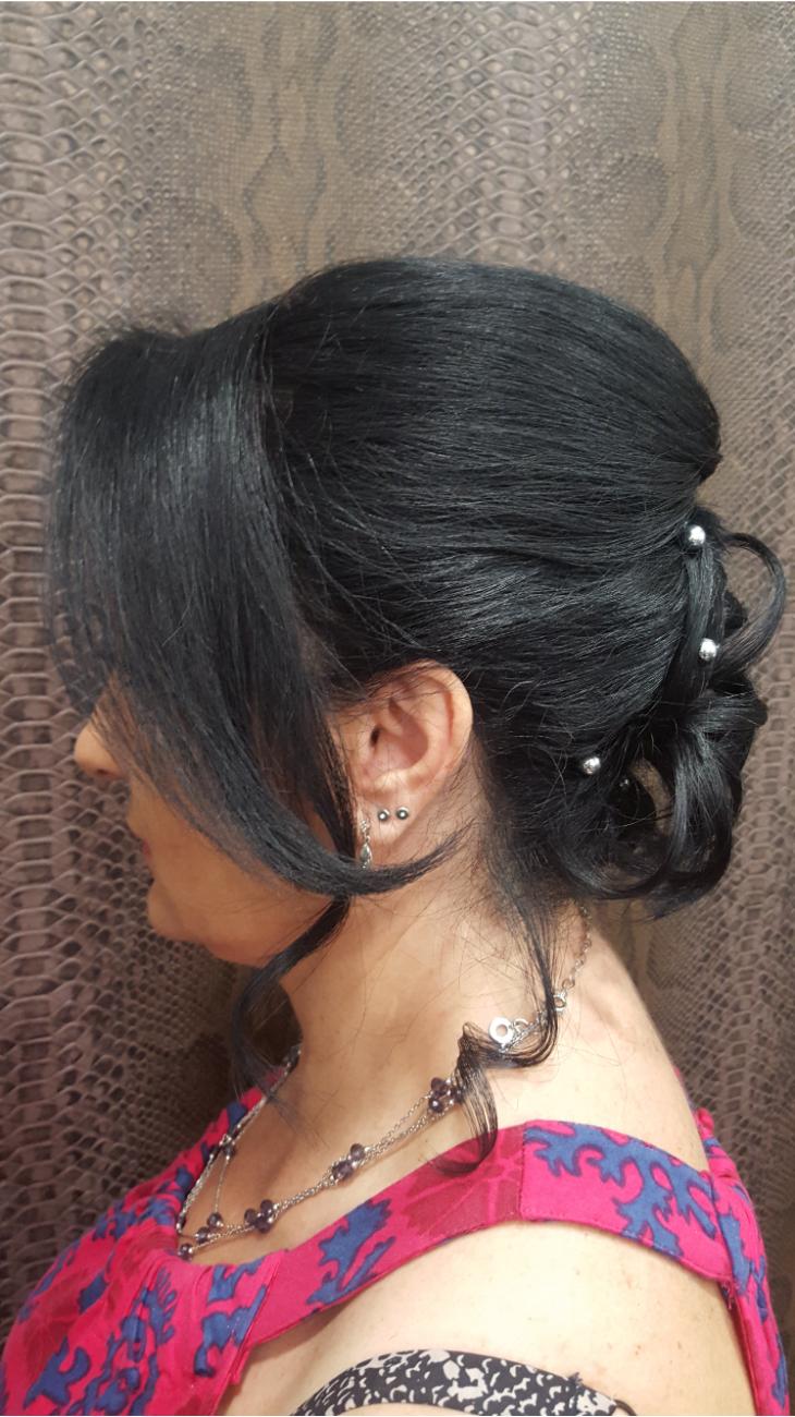 Ondas marcadas con acabado natural.